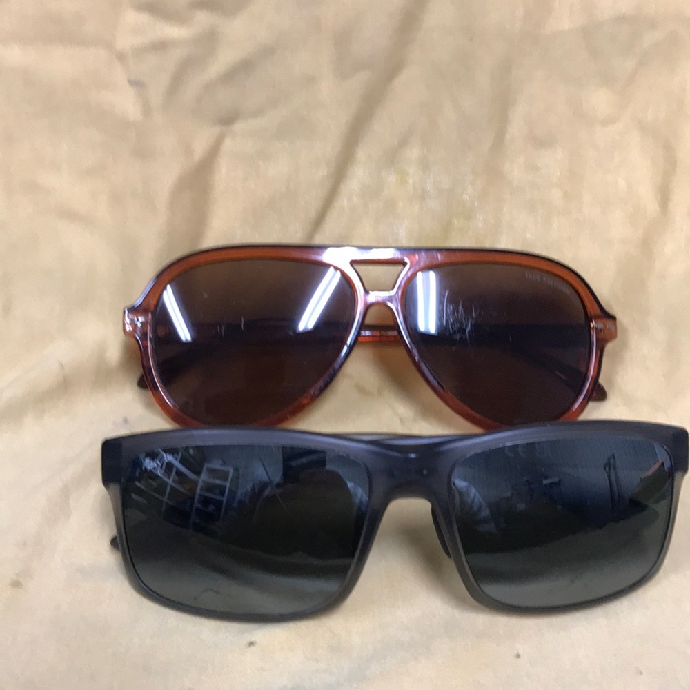 Maui Jim Pokowai Arch &True Religion sunglasses bundle